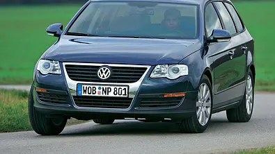 Platzfrage - VW Passat Variant gegen VW Touran