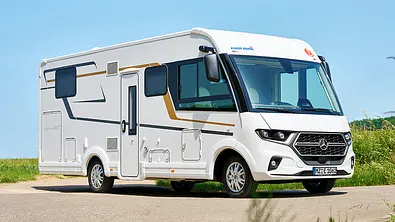 Eura Mobil Integra Line GT (2025) statisch von vorne rechts. - Foto: Eura Mobil