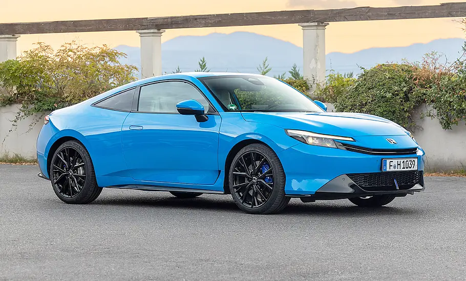 Der Honda Prelude (2026), statisch von vorne rechts fotografiert.