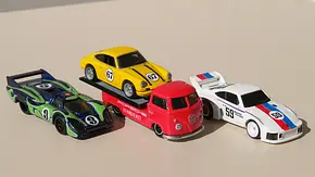 Porsche-Set von Hot Wheels; Modellauto; Spielzeugauto; Gruppenbild - Foto: Lukas Bädorf