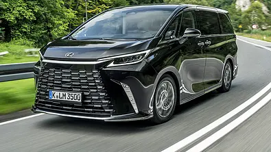 Lexus LM (2023) - Foto: Lexus