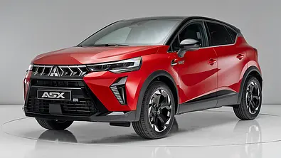 Mitsubishi ASX Facelift (2024) in Rot von schräg vorne links - Foto: Mitsubishi