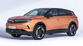 Der Opel Grandland (2024) statisch von schräg vorne. - Foto: Opel