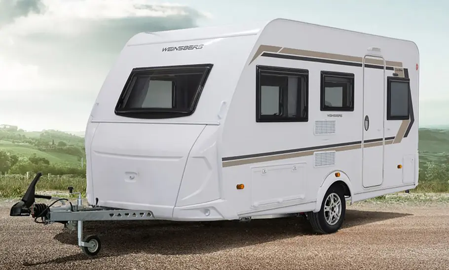 Weinsberg Caraone 390 QD (2024) von schräg vorne