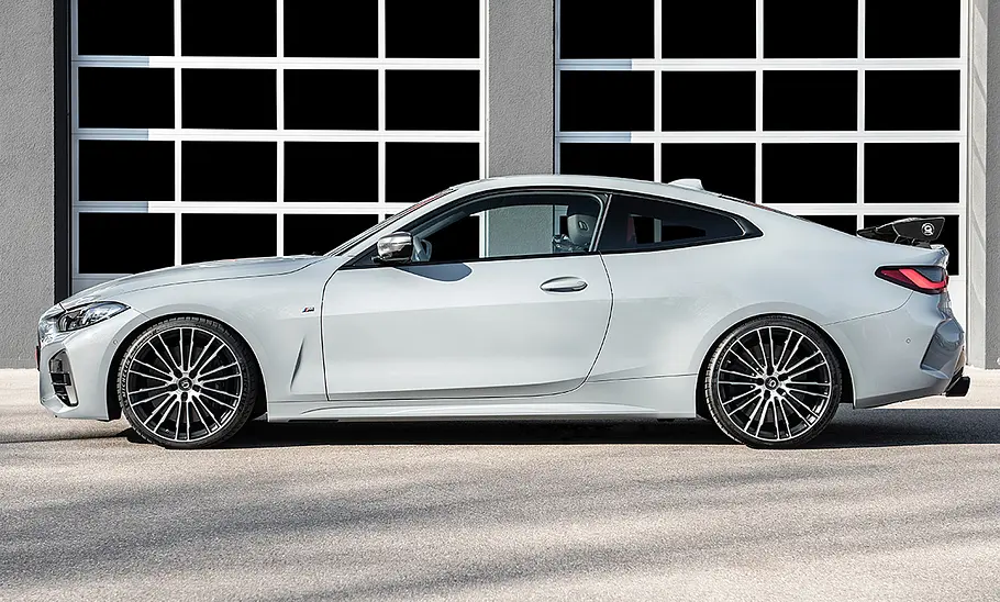 BMW M440i Coupé von G-Powerr; statisch von der linken Seite