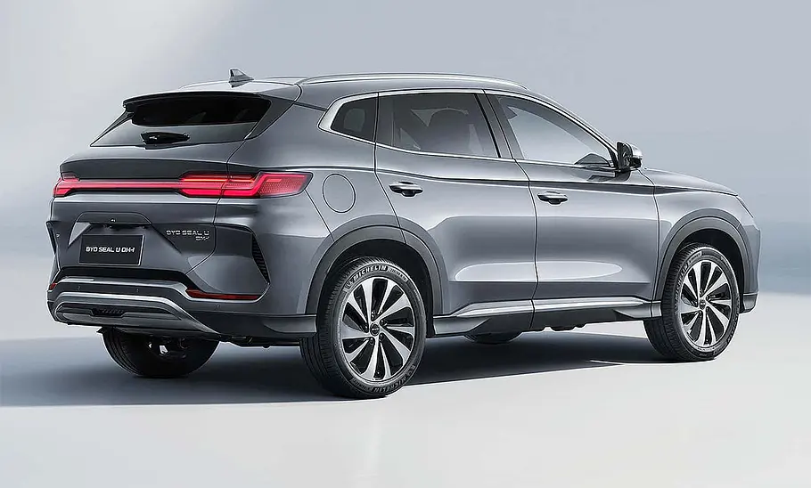 BYD Seal U DM-i (2024) von hinten rechts