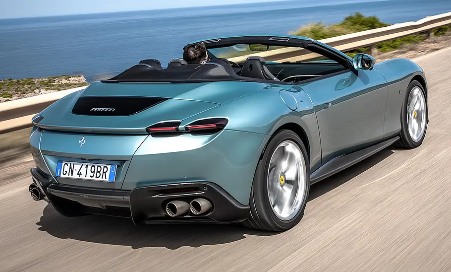 Ferrari Roma Spider (2023)