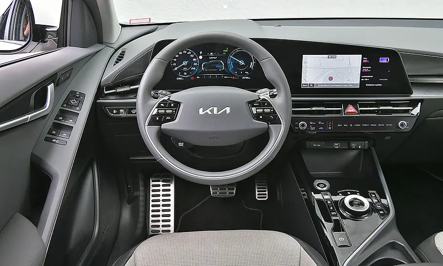 Kia Niro PHEV/Kia Niro EV Kia Niro PHEV/Kia Niro EV