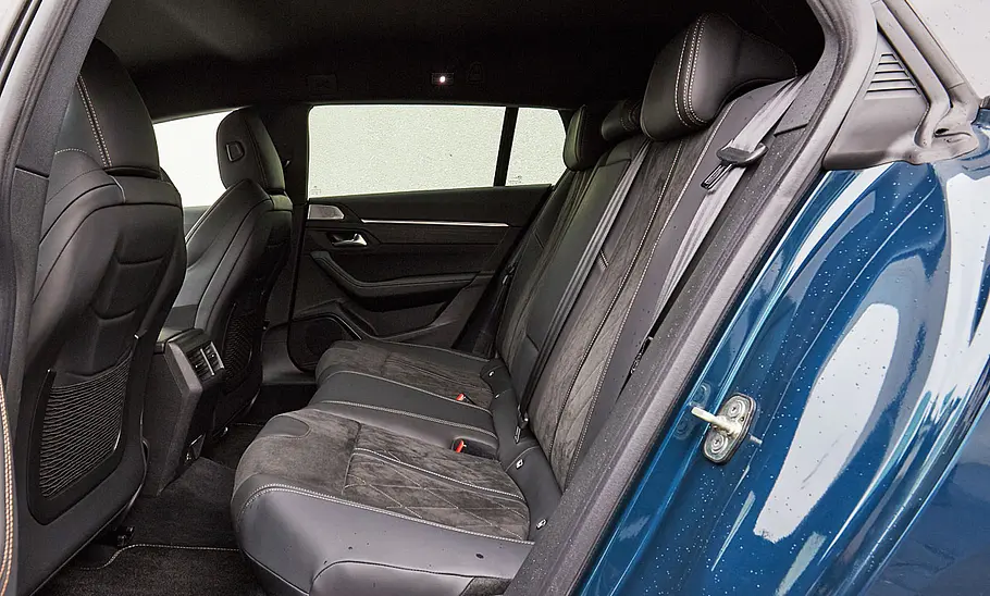 Peugeot 508 SW BlueHDi