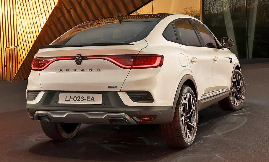 Renault Arkana Facelift (2024) Renault Arkana Facelift (2024); stehend, schräg hinten