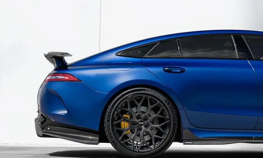 Renntech Mercedes-AMG GT 63 S Heck des Renntech Mercedes-AMG GT 63 S in der Seitenansicht.