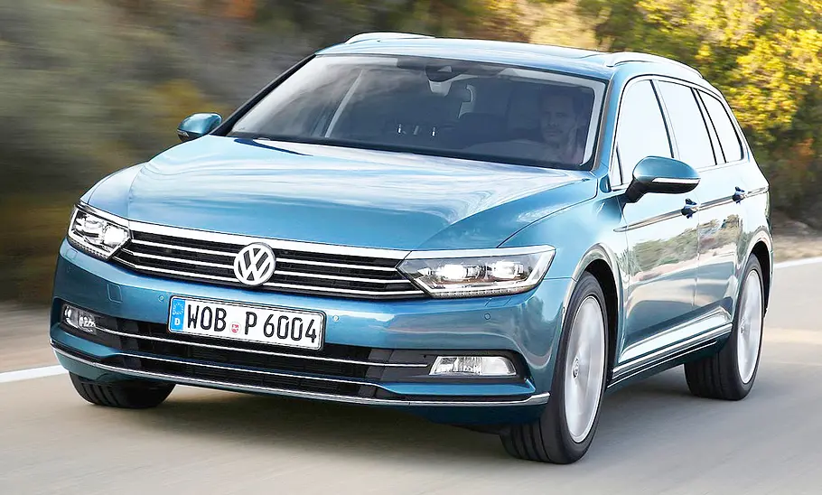 VW Passat Variant (2014) VW Passat Variant (2014); fahrend von vorne