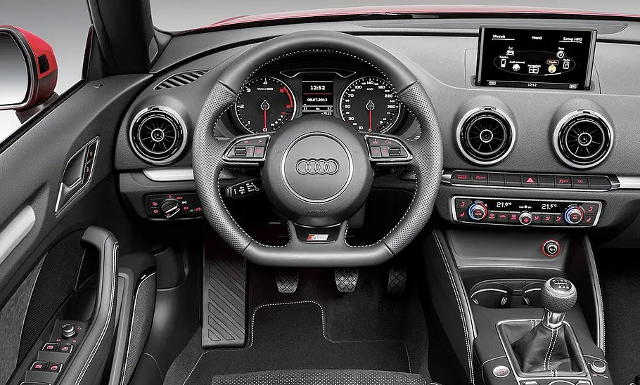 Audi A3 Cabriolet (2014) Audi A3 Cabriolet (2014); Cockpit