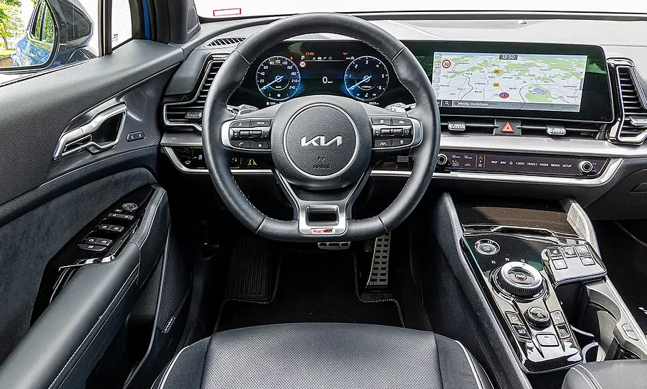 Kia Sportage (2021) Das Cockpit des Kia Sportage (2021).