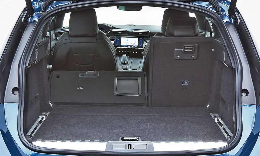 Peugeot 508 SW BlueHDi