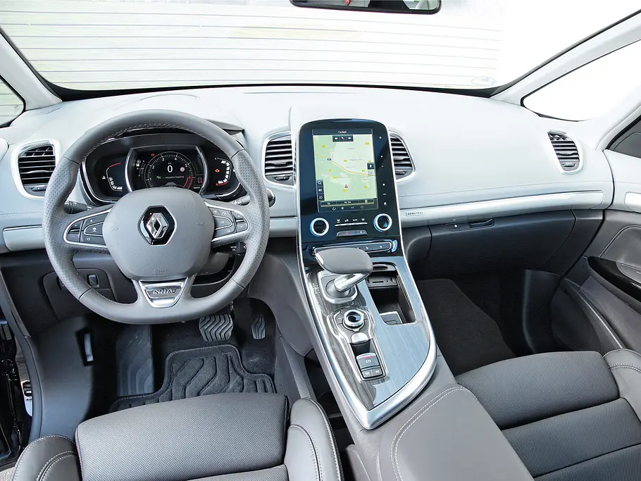 Renault Espace TCe 200 EDC Initiale Van Crossover SUV Siebensitzer Test Innenraum Cockpit
