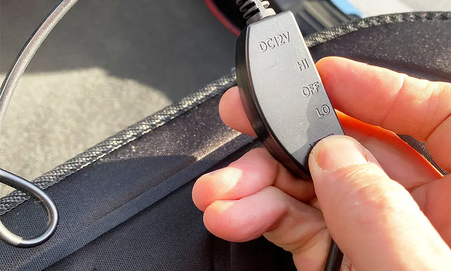 Das Detailfoto zeigt den Schalter der Systafex-Sitzheizung.