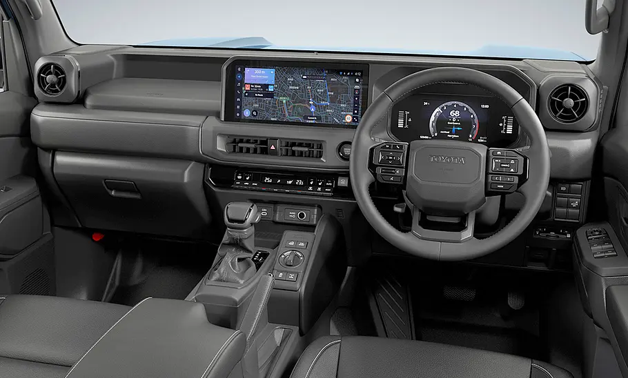 Toyota Land Cruiser FJ (2026) Das Armaturenbrett des Toyota Land Cruiser FJ (2026).