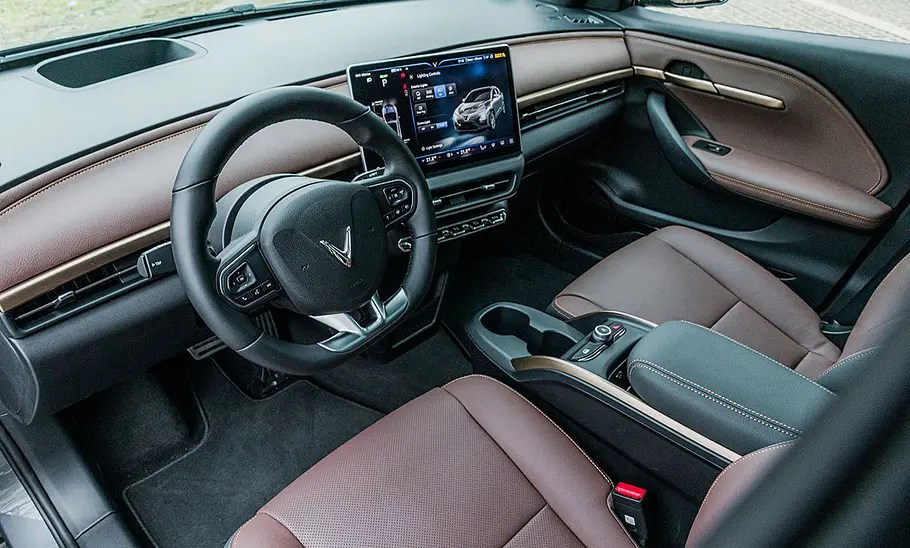 Vinfast VF 6 (2025) Das Cockpit im Vinfast VF 6.