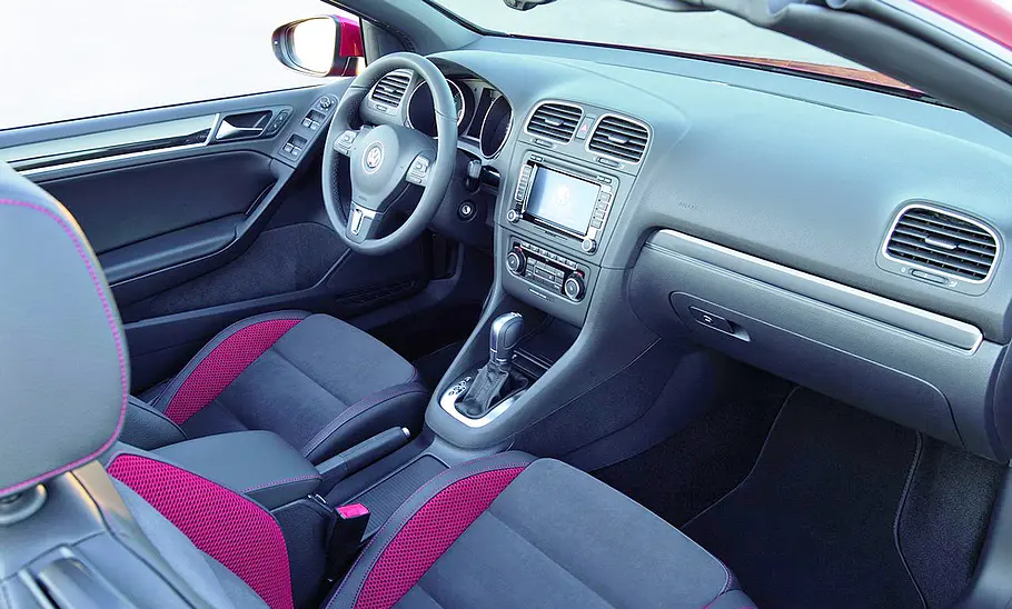 VW Golf 6 Cabrio (2011) VW Golf 6 Cabrio (2011); Armaturenbrett