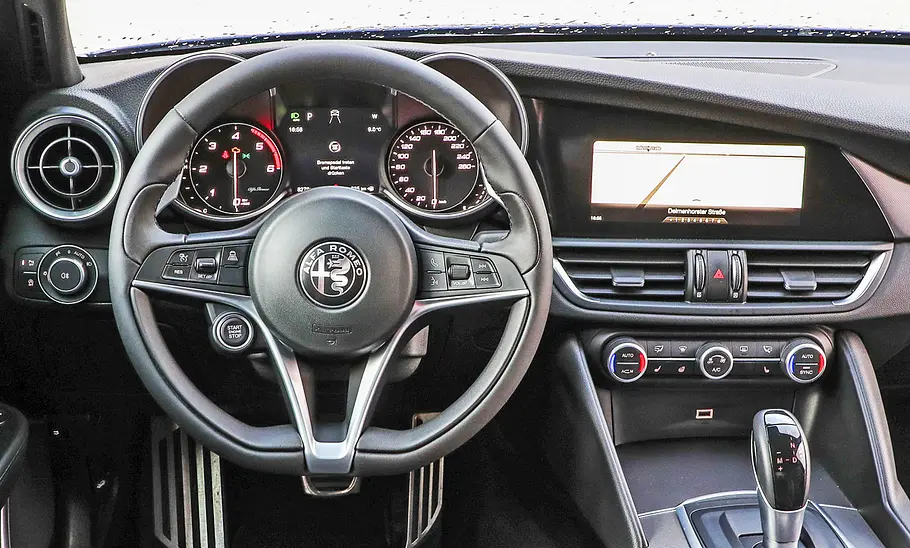 Alfa Romeo Giulia 2.2 D Alfa Romeo Giulia 2.2 D