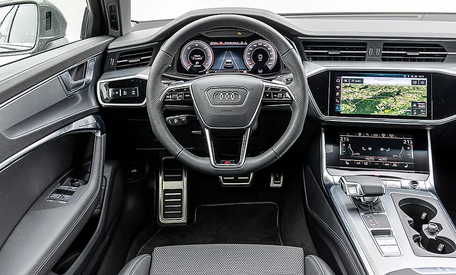 Audi A6 Avant; Cockpit