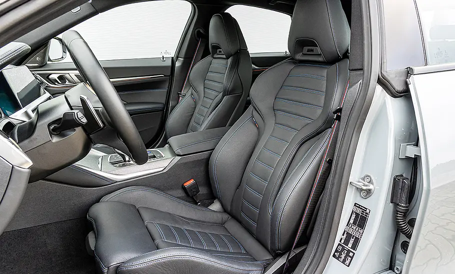 BMW M440i