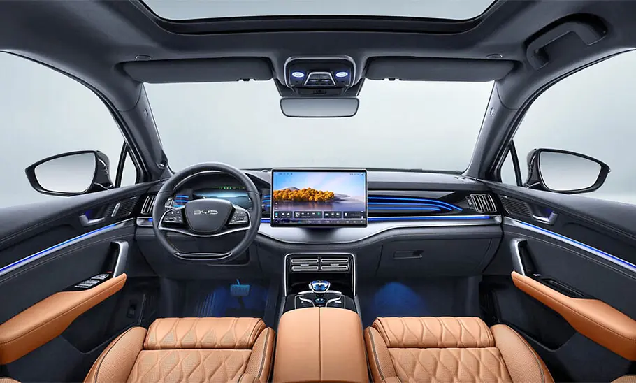 Das Cockpit des BYD Tang Facelift (2024).