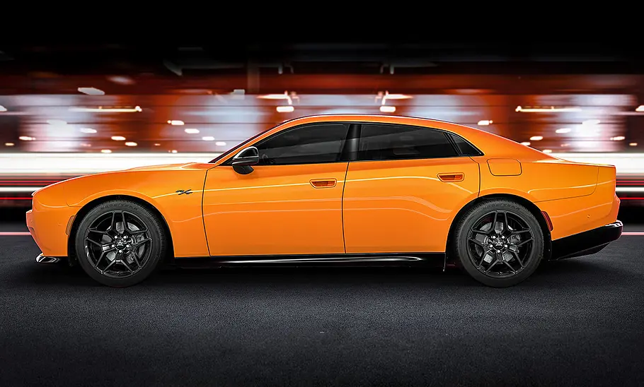Dodge Charger R/T (2025) Dodge Charger (2024)