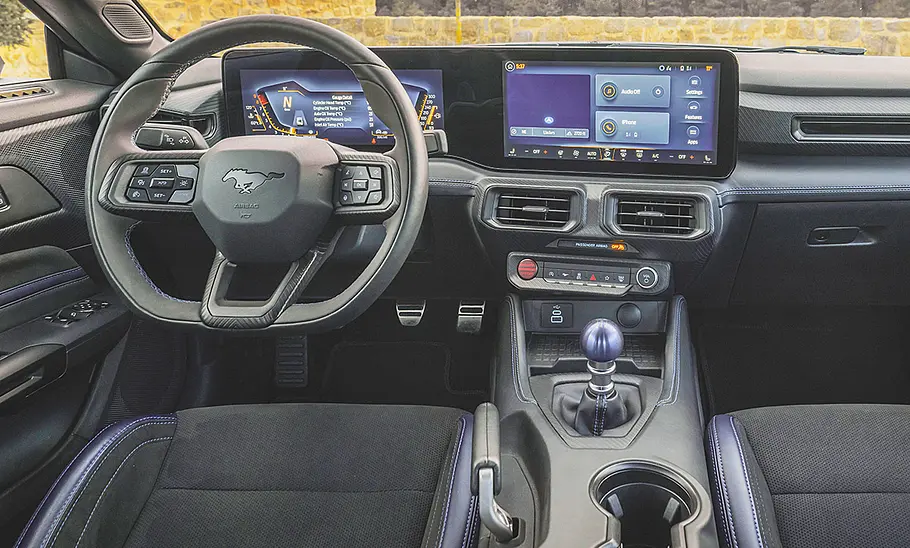 Ford Mustang Dark Horse (2024) Ford Mustang Dark Horse (2024) Cockpit