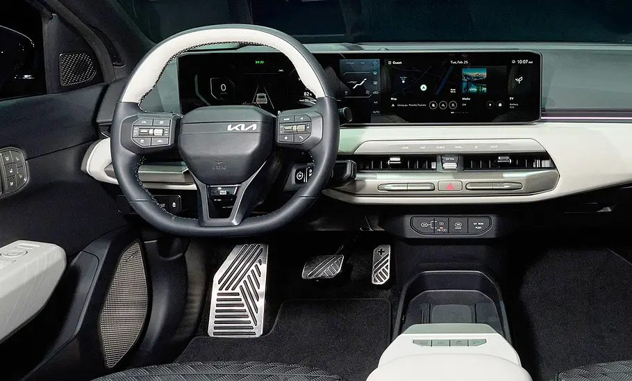 Das Cockpit des Kia EV4 (2025).