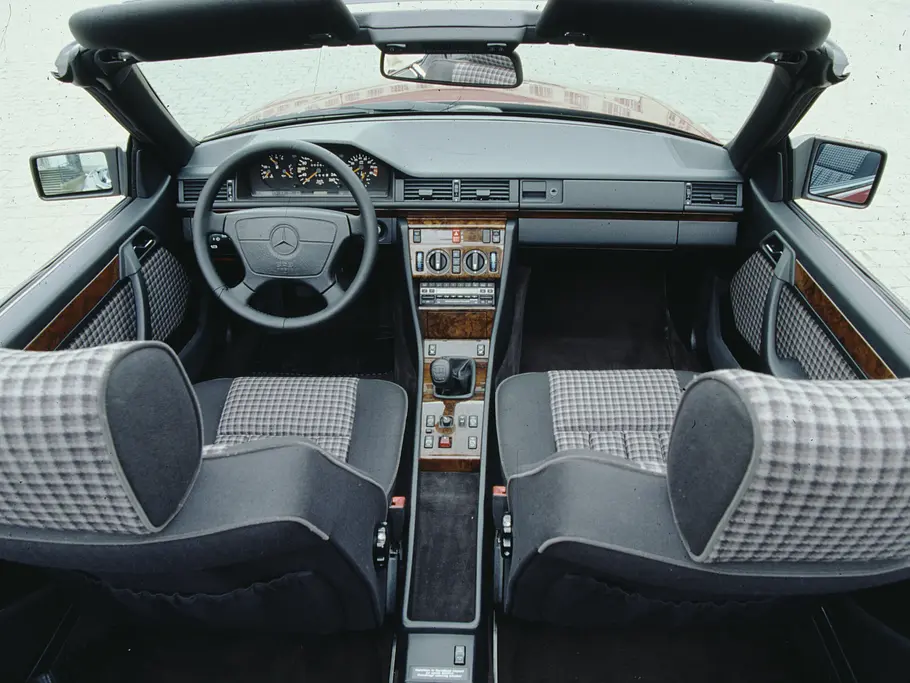 Kaufberatung Mercedes W124 Cabrio A124 Cockpit Innenraum