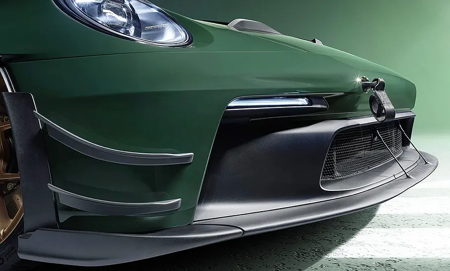Porsche 911 GT3 RS mit Manthey-Kit Porsche 911 GT3 RS mit Manthey-Kit in Studioumgebung; Detailaufnahme der Frontlippe