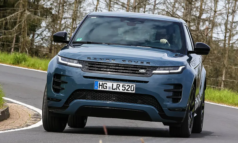 Range Rover Evoque Range Rover Evoque; Außenansicht, fahrendes Auto, SUV, Frontansicht