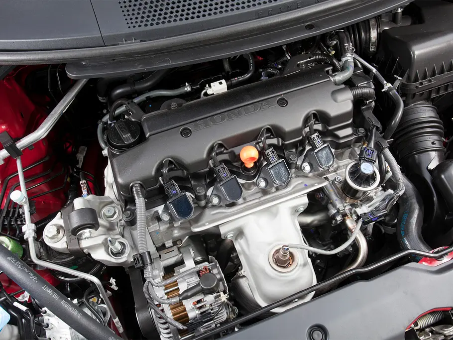 Honda Civic 1.8 i-VTEC Test Honda Civic 1.8 i-VTEC Motor