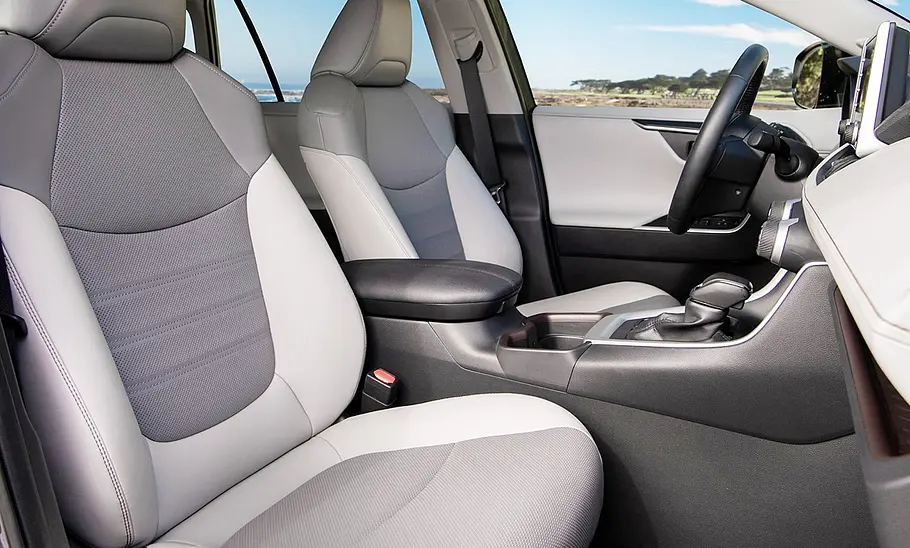 Toyota RAV4 (2019) Toyota RAV4 (2019)