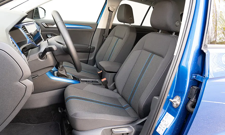 VW T-Roc (2017) Die vorderen Sitze des VW T-Roc (2017).