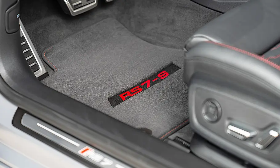 Abt RS 7-S Abt RS 7-S; Fußmatte in der Detailaufnahme