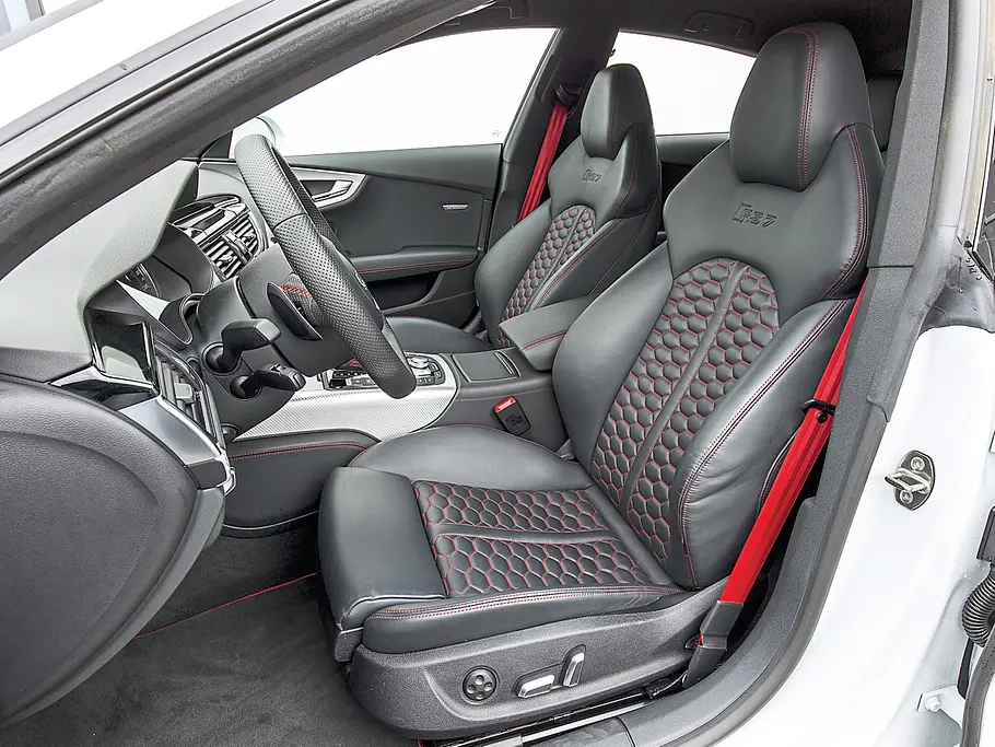 Audi RS 7 Sportback Sportler Fließheck-Limousine Vergleichstest