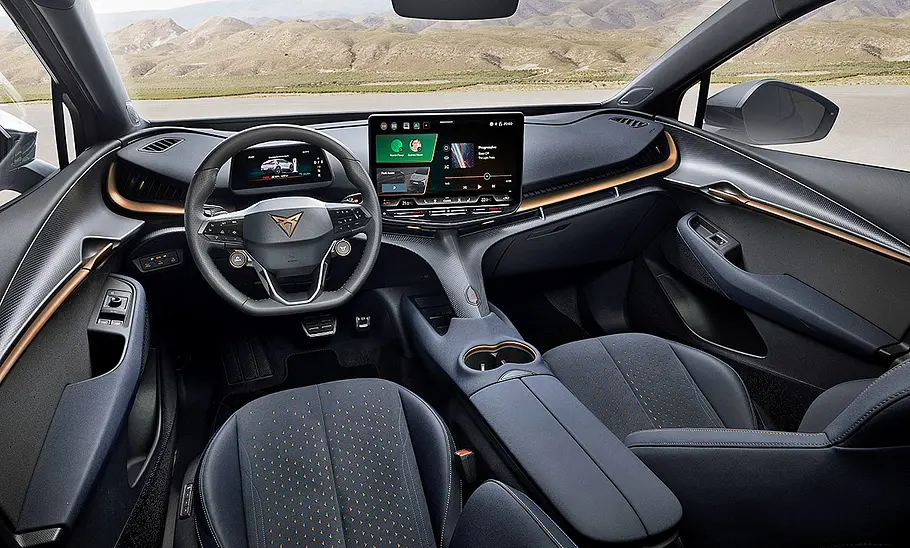 Das Cockpit des Cupra Tavascan (2024).