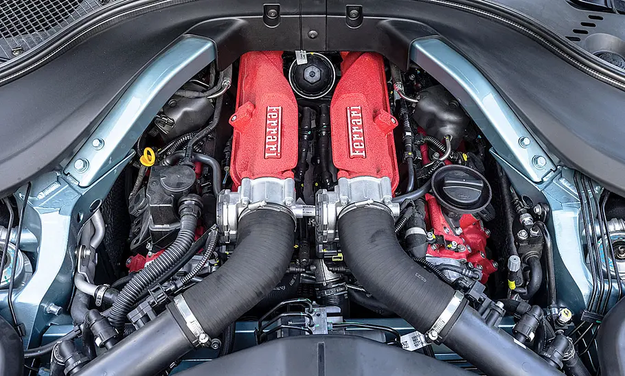 Ferrari Roma Spider (2023)