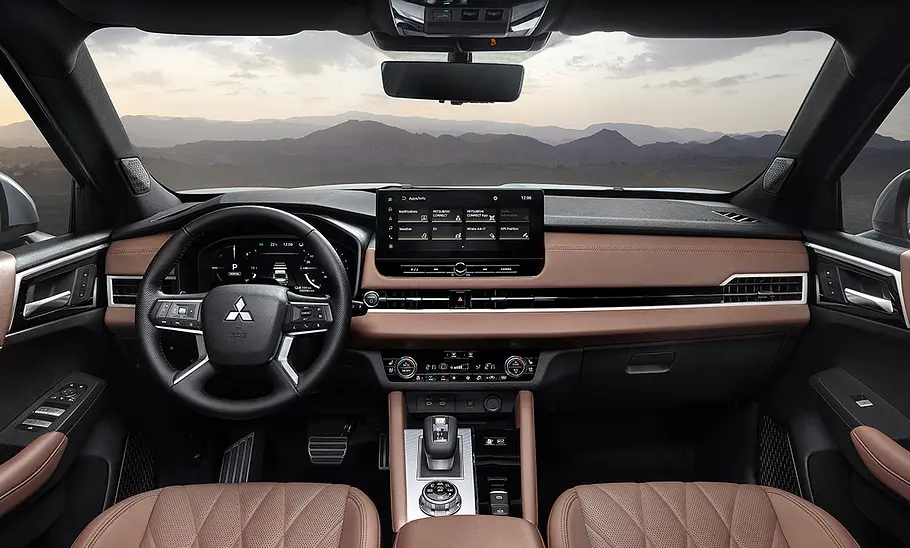 Der Innenraum des Mitsubishi Outlander (2025).
