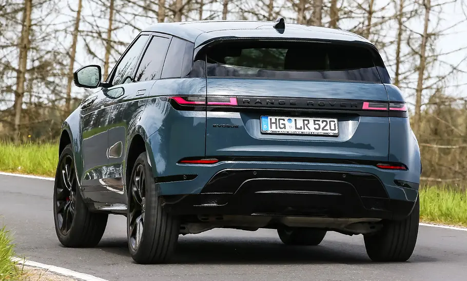 Range Rover Evoque Range Rover Evoque; Außenansicht, fahrendes Auto, SUV, Heckansicht