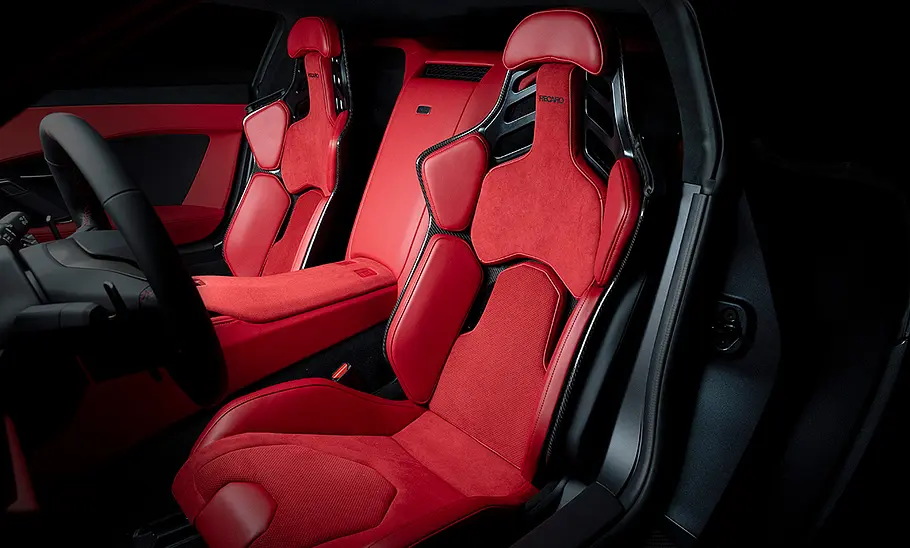 Die Sitze des Toyota GR GT (2027).