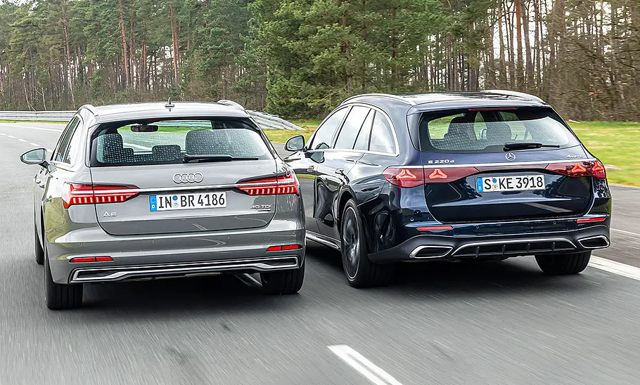 Audi A6 Avant/Mercedes E-Klasse T-Modell; fahrend von hinten