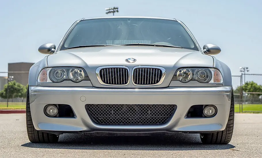 BMW 3er Touring (E46) als M3-Umbau BMW 3er Touring (E46) als M3-Umbau; statisch von vorne