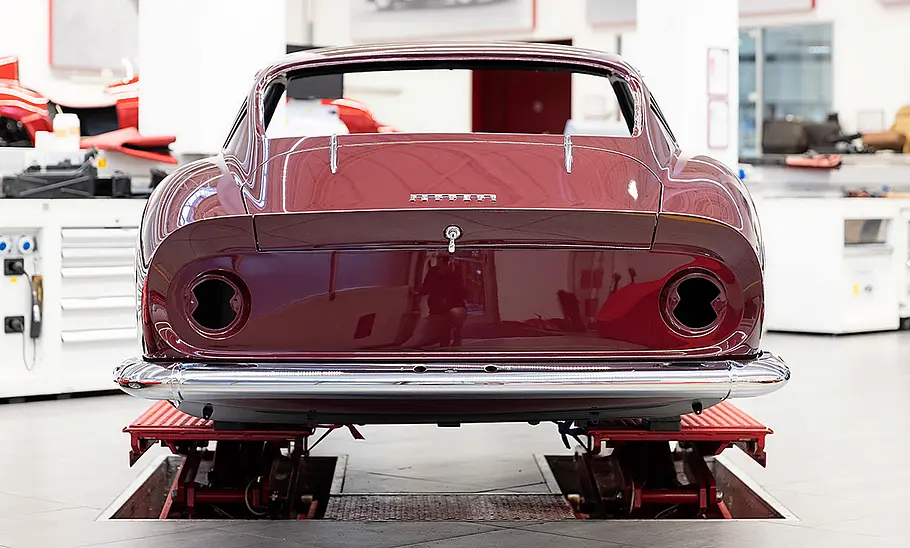 Ferrari 275 GTB in der Ferrari Classiche-Werkstatt