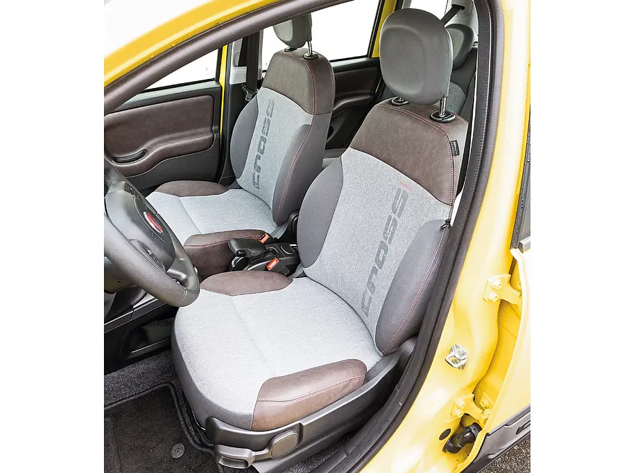 Fiat Panda 4x4 Cross 1.3 Multtijet Klein-SUV Vergleichstest Allrad Diesel Innenraum Sitze