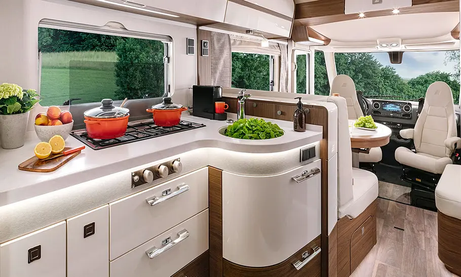 Hymer B-Klasse Master Line I 780 (2024) Hymer B-Klasse Master Line I 780 (2024) Innenraum Küche