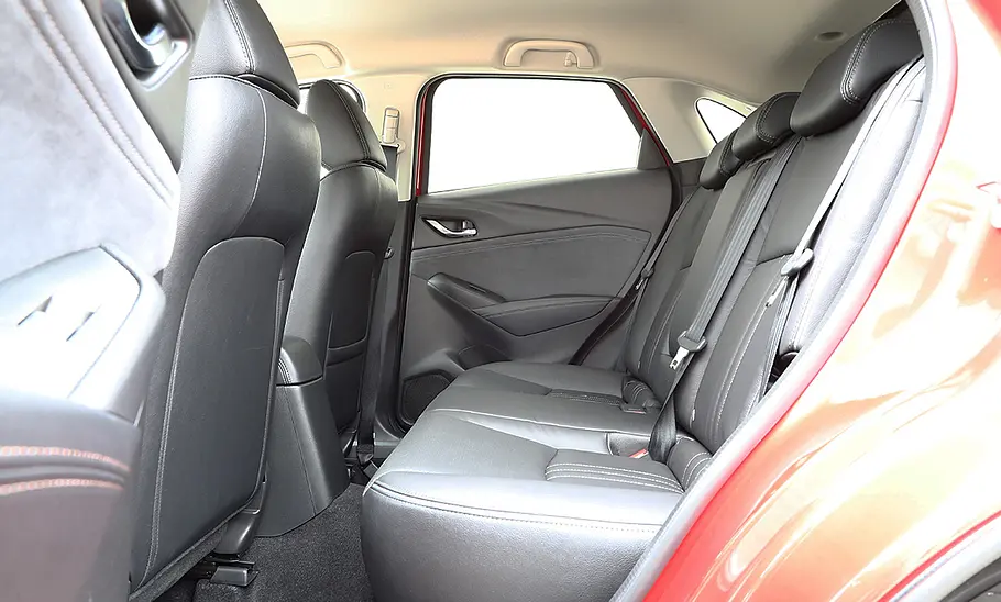 Mazda CX-3 (2018) Der Fond des Mazda CX-3 (2018).